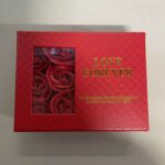 Muilo gėlių dėžutė „Love Forever” su išskirtiniu pakabuku (raudona)-2