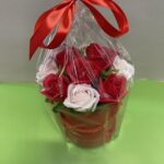 Muilo gėlių puokštė „Raudona dėžutė”-1