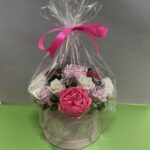 Muilo gėlių puokštė „Rožinė dėžutė”